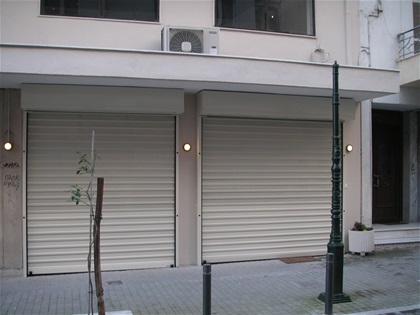Rolling Shutters From Perforated And Polycarbonete Profiles For High Transparency